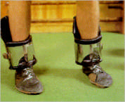 Zapatos de hierro y de inversión